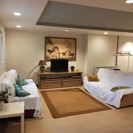 Apartamento Independiente Con Jardin Privado *